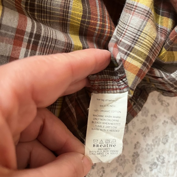 PrAna plaid button down size large - Picture 4 of 4